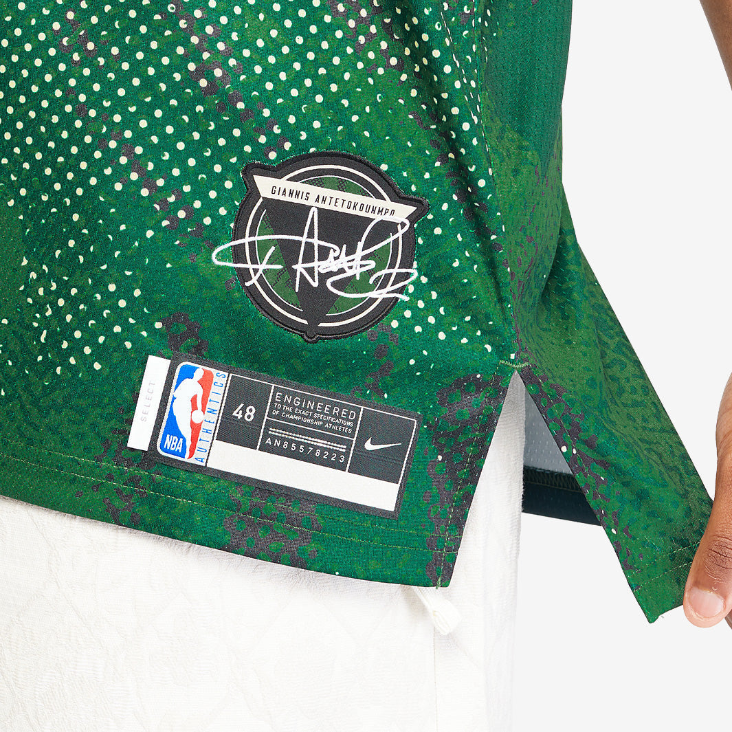 Milwaukee Bucks Giannis Antetokounmpo Dri-FIT Select Series Jersey - photo 4