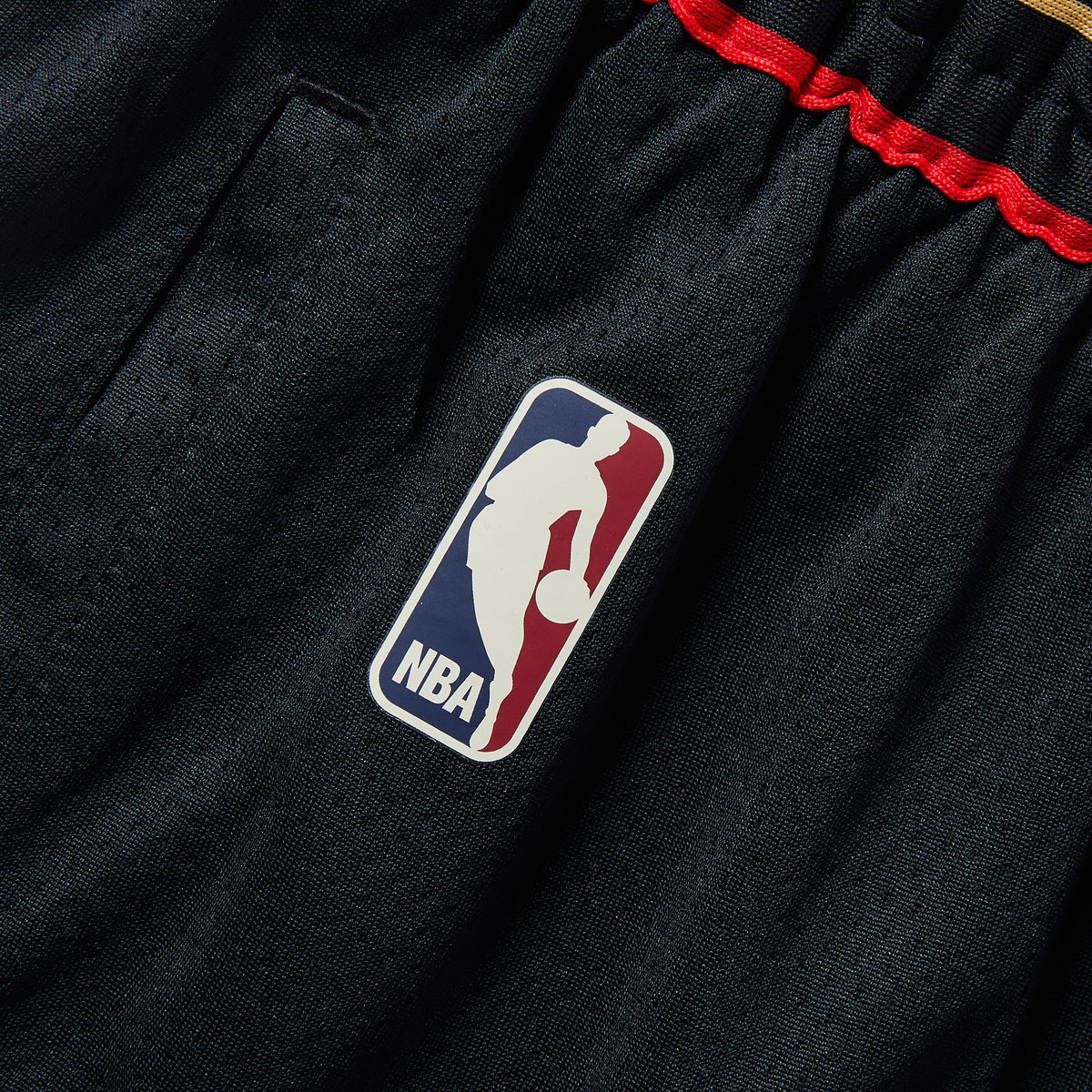 Philadelphia 76ers Hardwood Classics Dri-FIT Swingman Shorts - photo 3