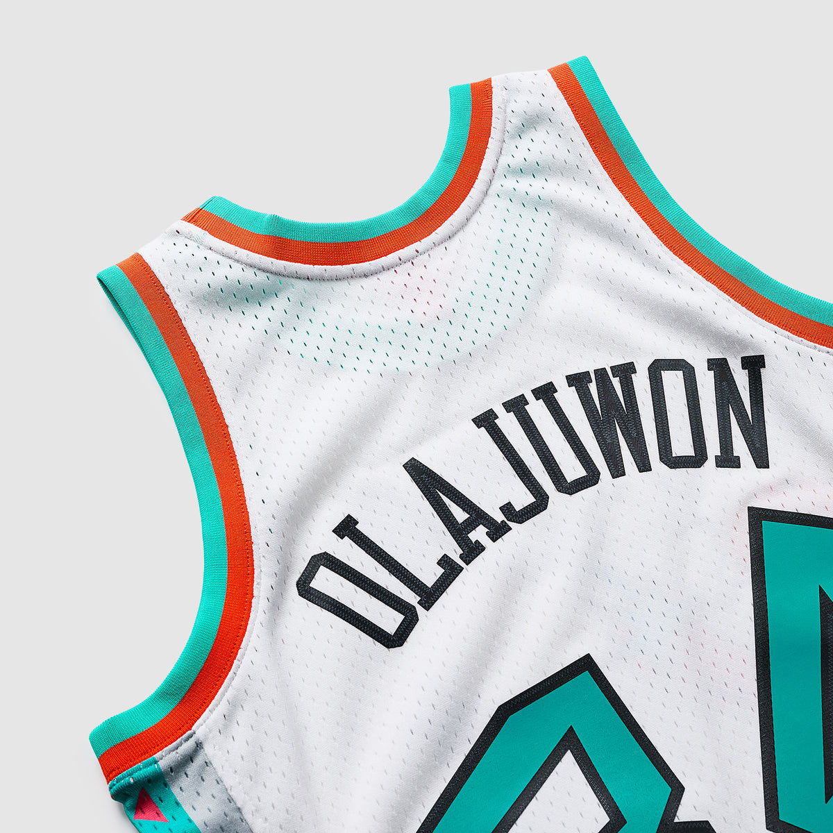 Hakeem Olajuwon All-Star West 1996 Swingman Jersey - photo 4