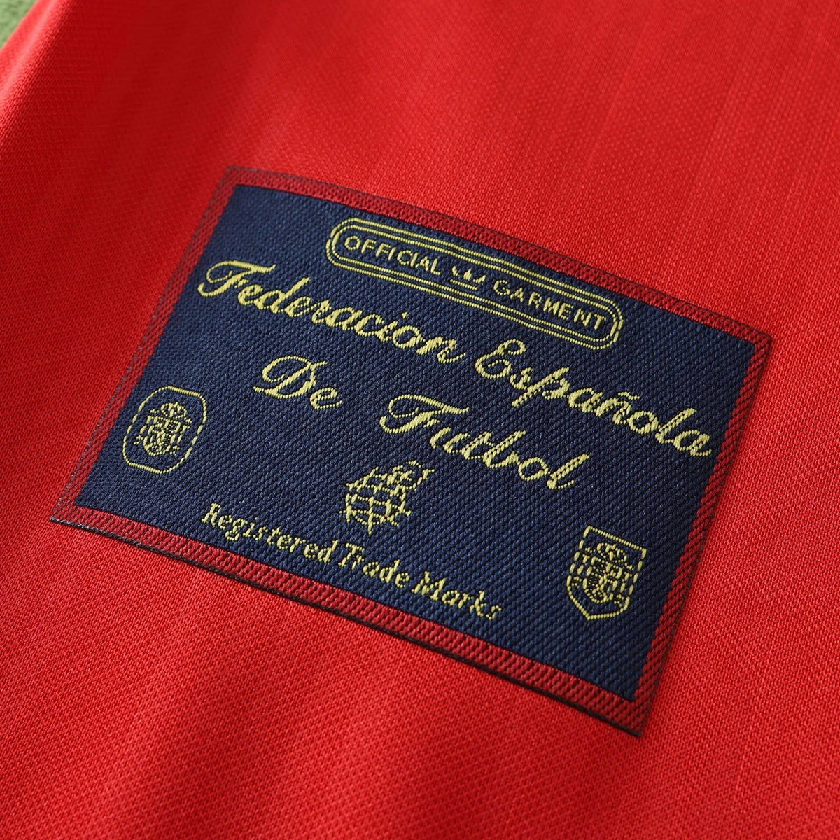 Spain Retro Home Jersey 1996 - photo 5