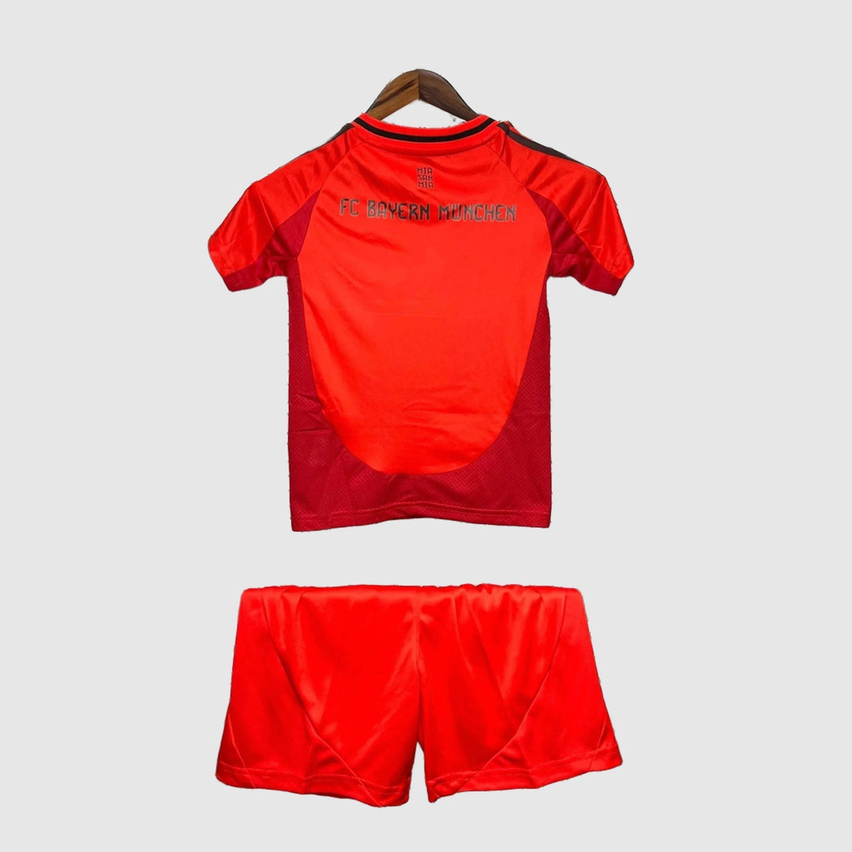 Bayern Munich Home Kids Kit 2024/25 - photo 6