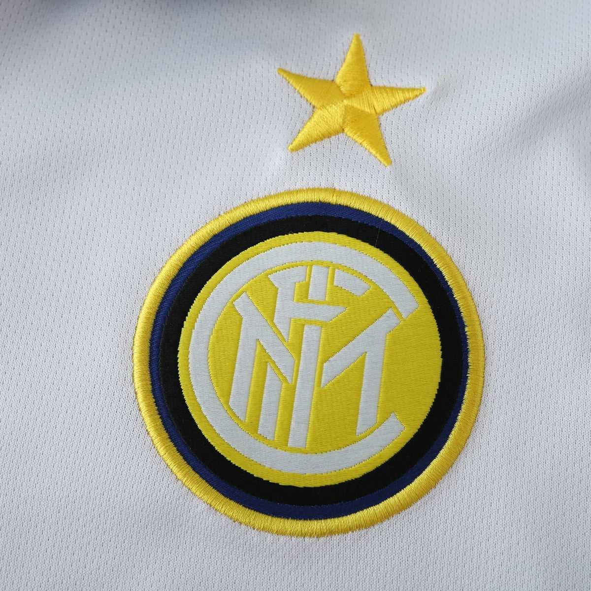 Inter Milan Retro Away Jersey 1997/19 - photo 3