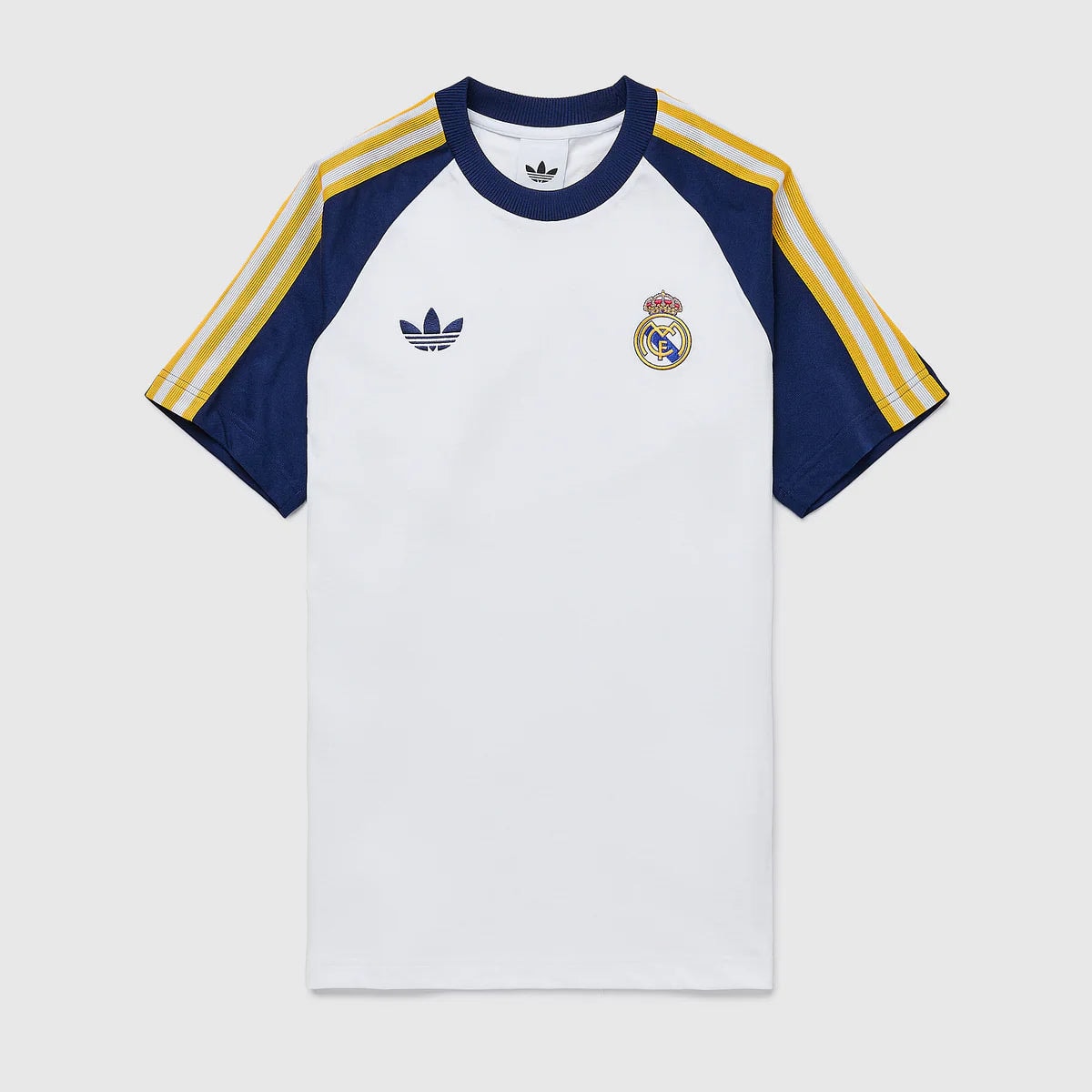 Real Madrid Travel 2025/26 Fan Jersey - White Navy Crew Neck