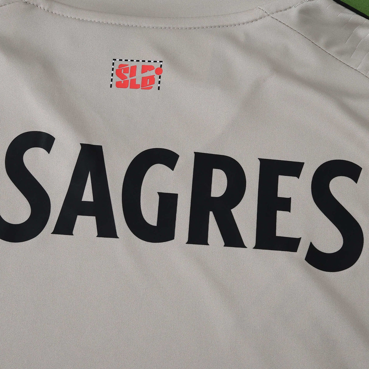 Camisa Benfica II 25/26 Torcedor - Cinza Listras Pretas - foto 9