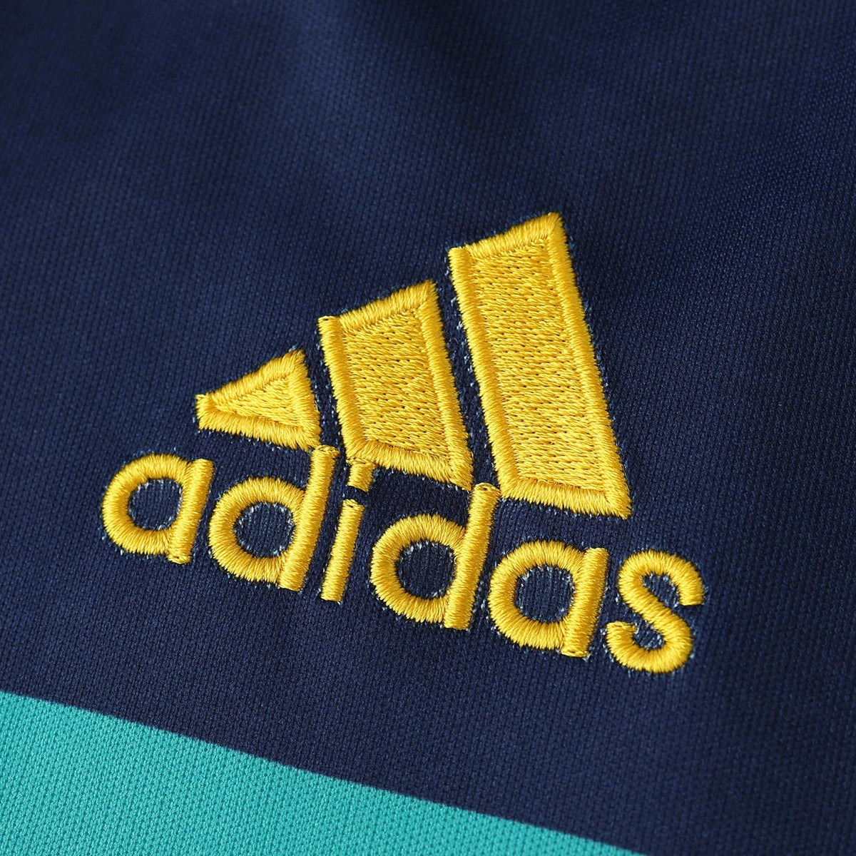 Spain Retro Goalkeeper Jersey 2010 - photo 4