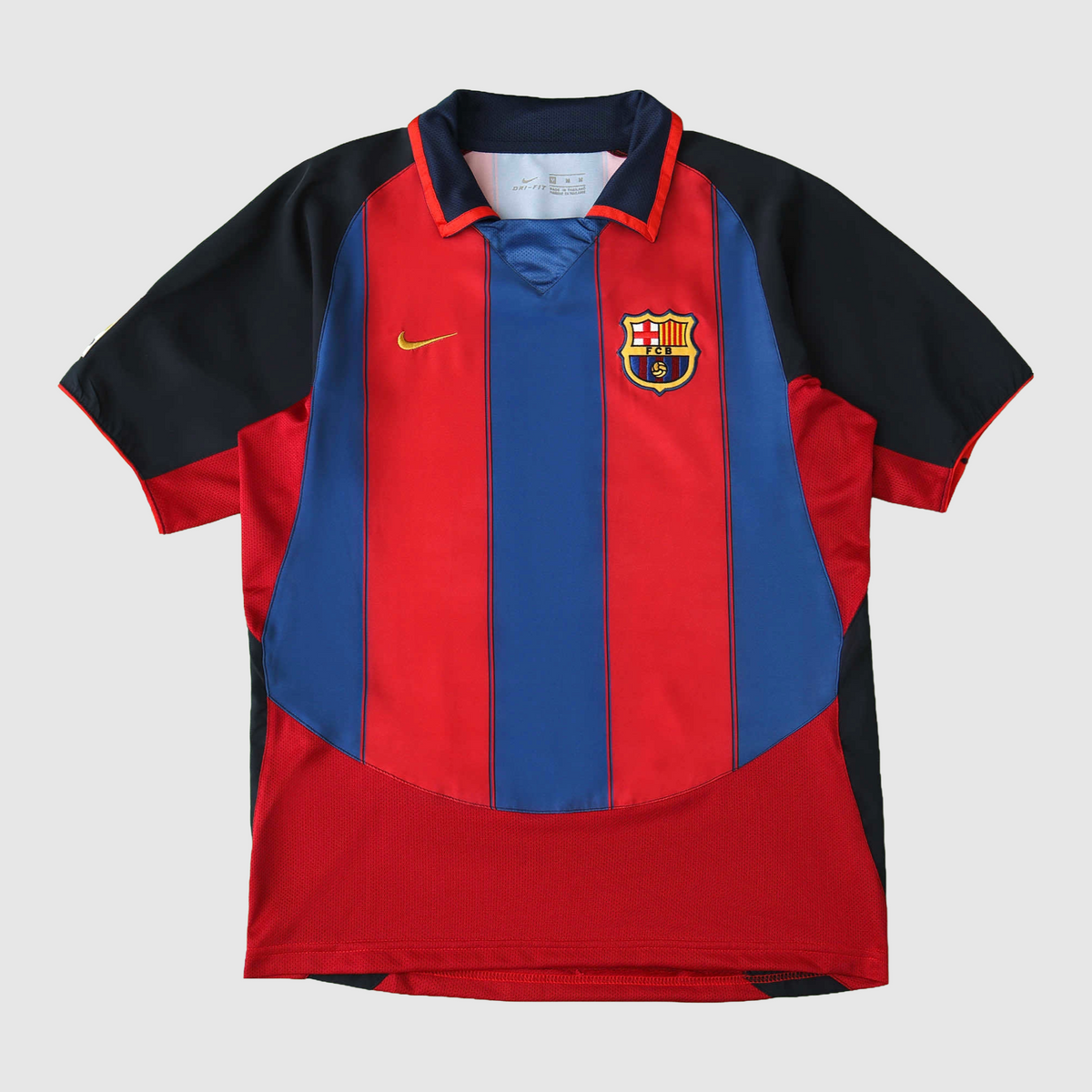 Barcelona Retro Home Jersey 2003/04 - Black Shoulder Panels
