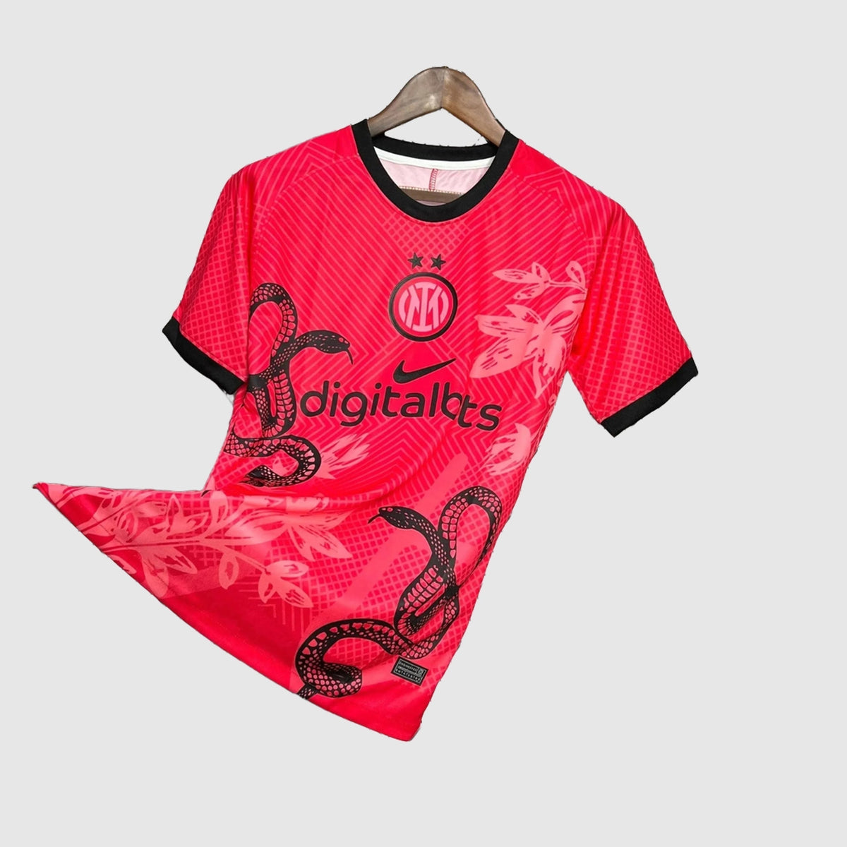 Camisa Inter de Milão Edição Especial - Vermelha Estampa de Cobra - foto 3