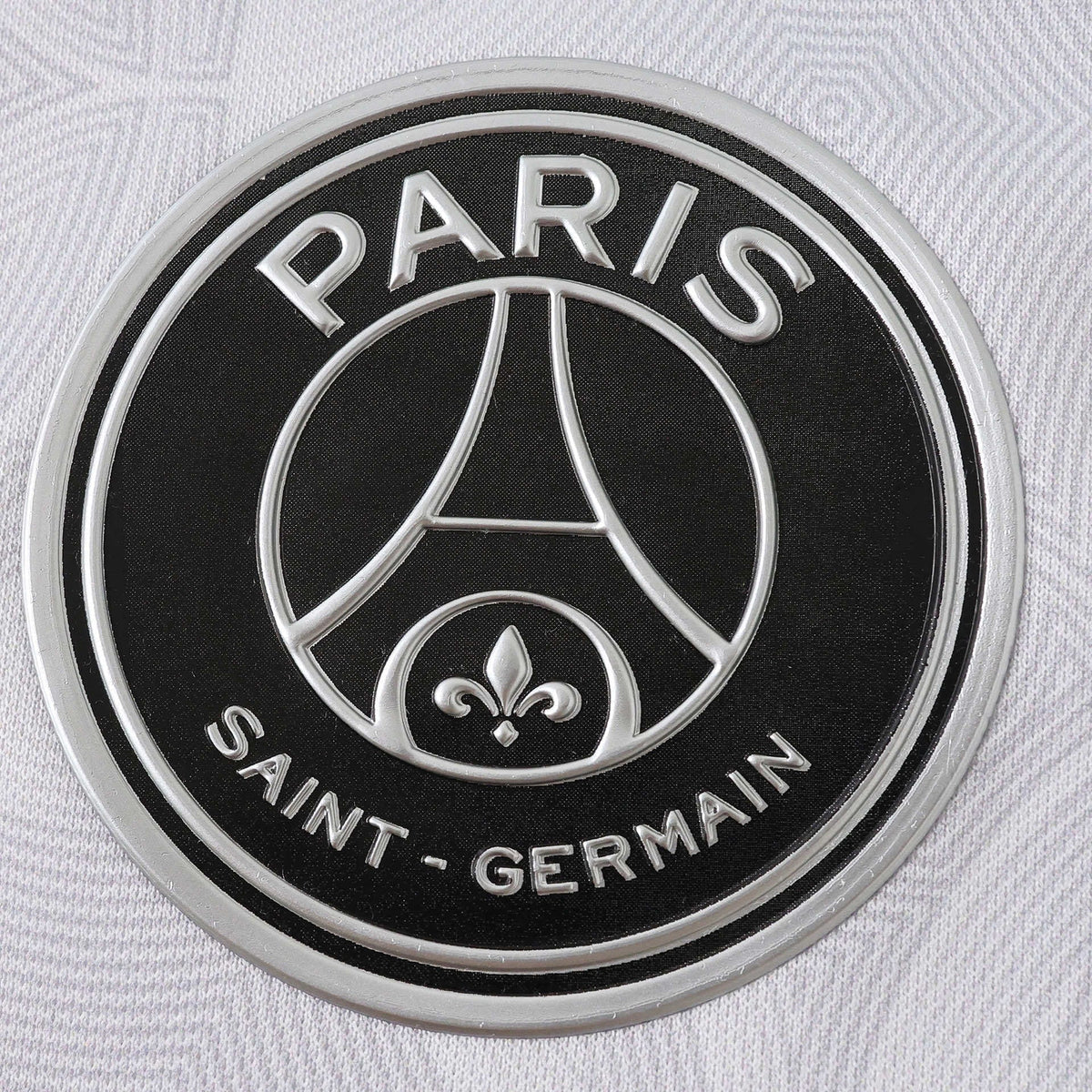 Paris Saint-Germain Pre-Match Fifth 2025/26 Jersey - photo 3
