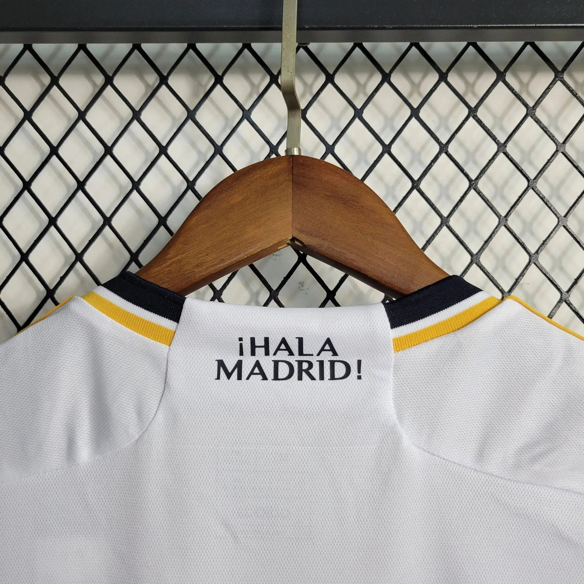 Real Madrid Home Women's Jersey 2023/24 - photo 9