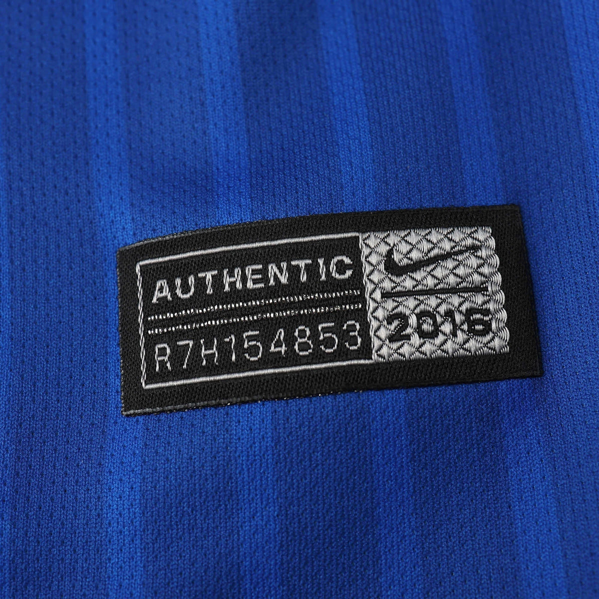 Barcelona Retro Home Jersey 2016/17 - photo 6