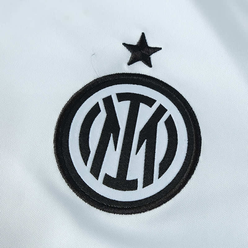 Inter Milan Away Jersey 2021/22 - photo 3