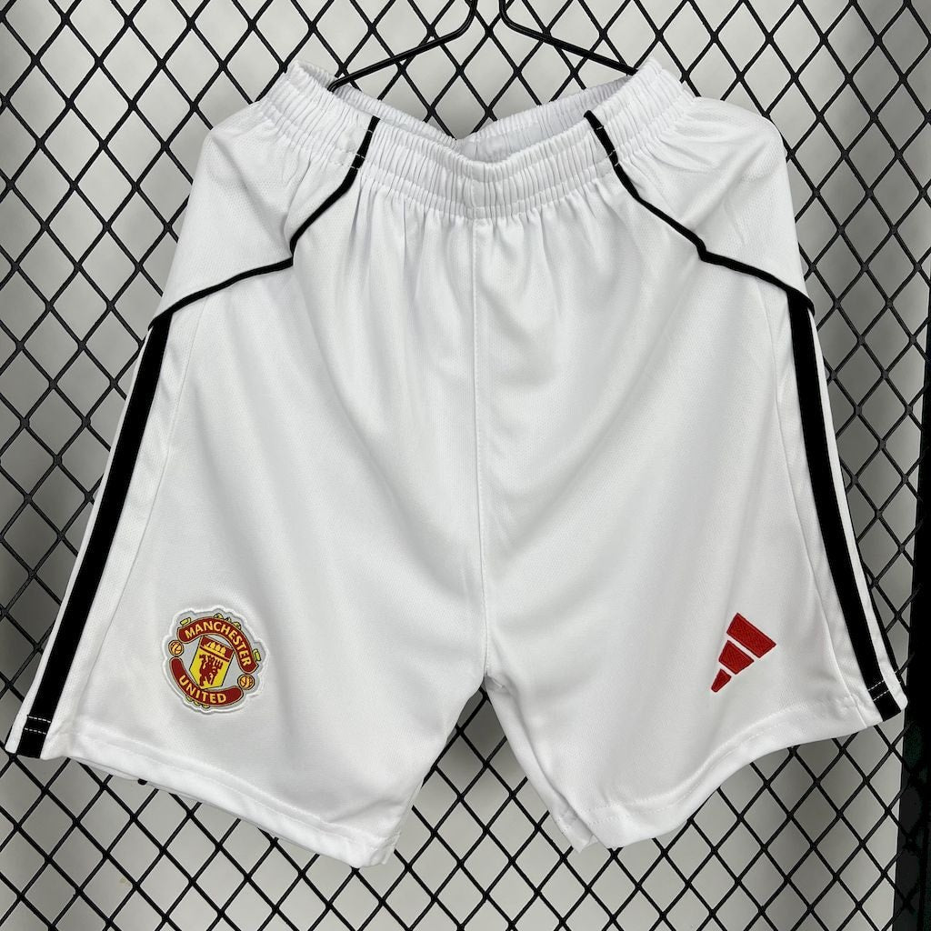 Manchester United Home Kids Kit 2025/26 - photo 9