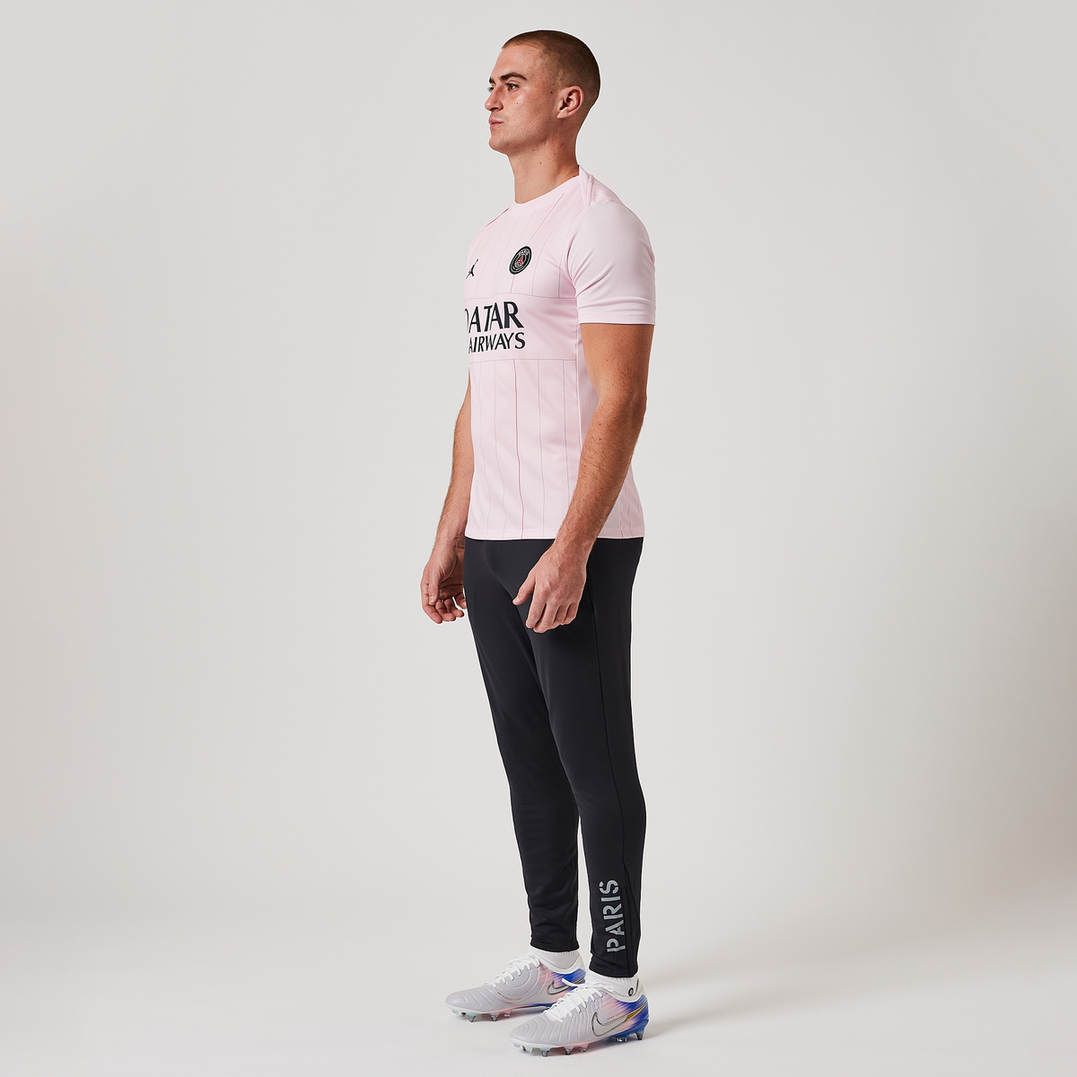 Paris Saint-Germain Pre-Match Fourth Jersey 2025/26 - photo 3