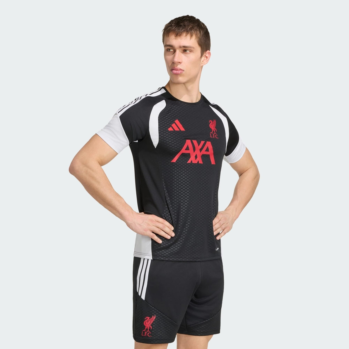 Liverpool Training Jersey 2026/27 - photo 4