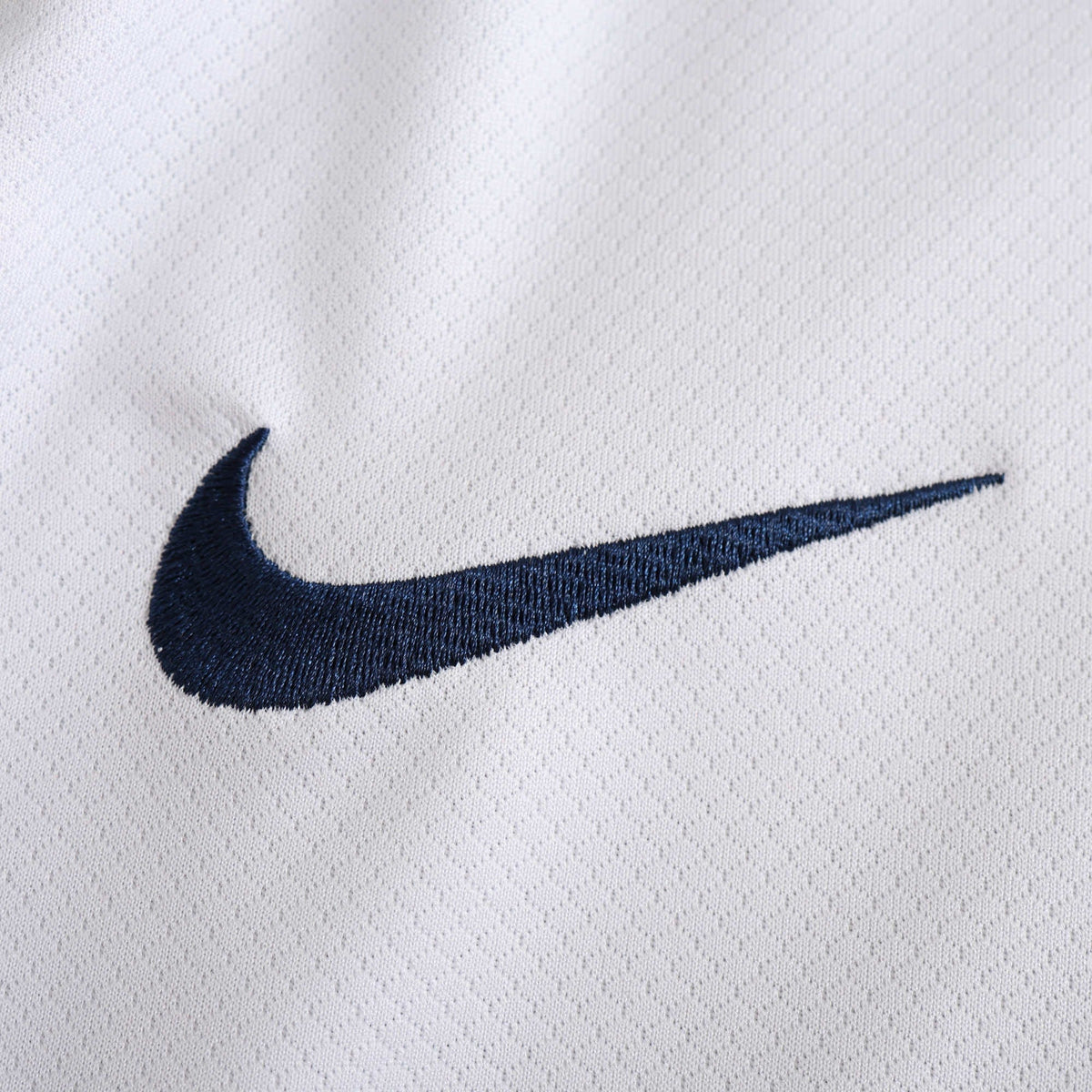 Paris Saint-Germain Away Kids Kit 2025/26 - photo 3