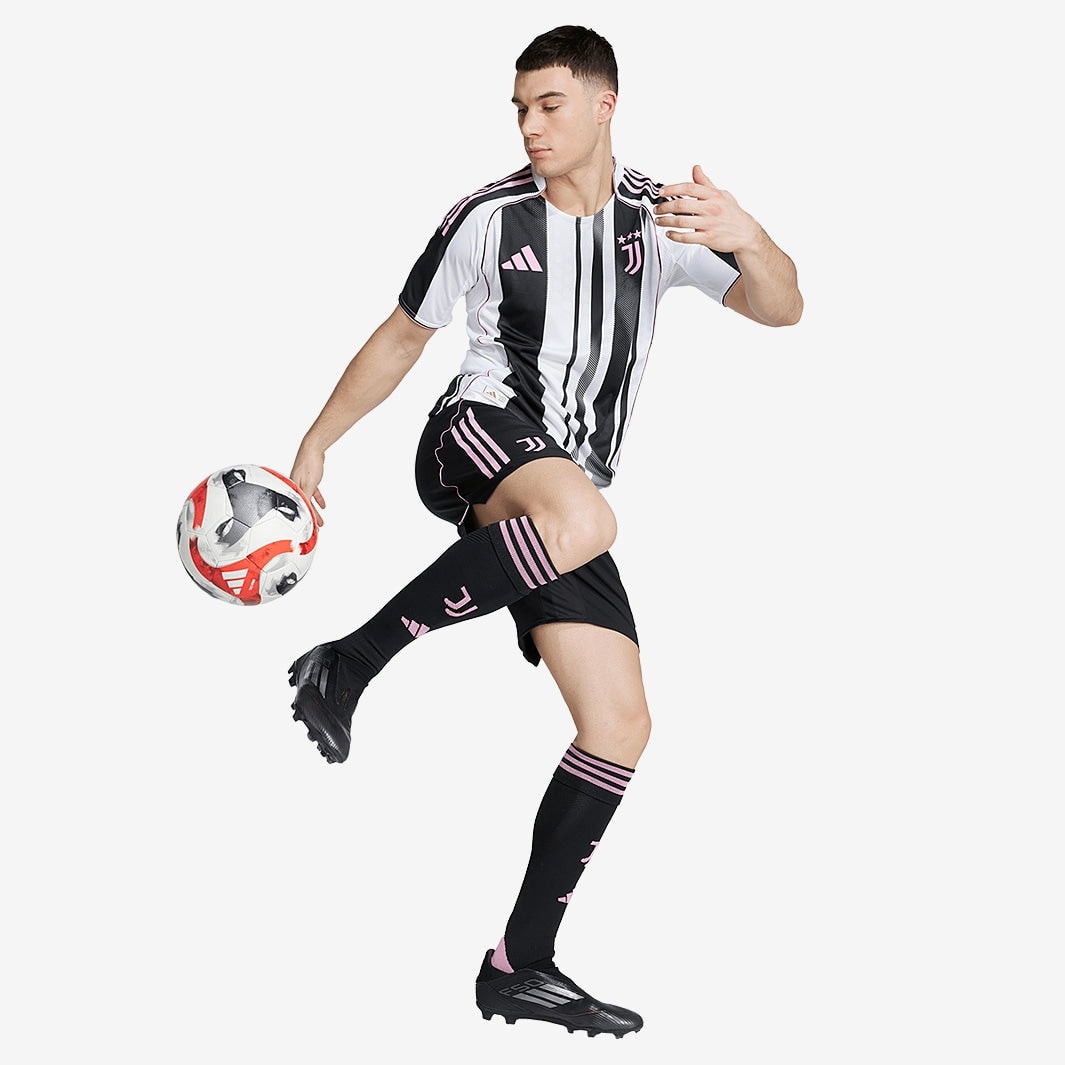 Juventus Home Jersey 2025/26 Player Version - photo 3