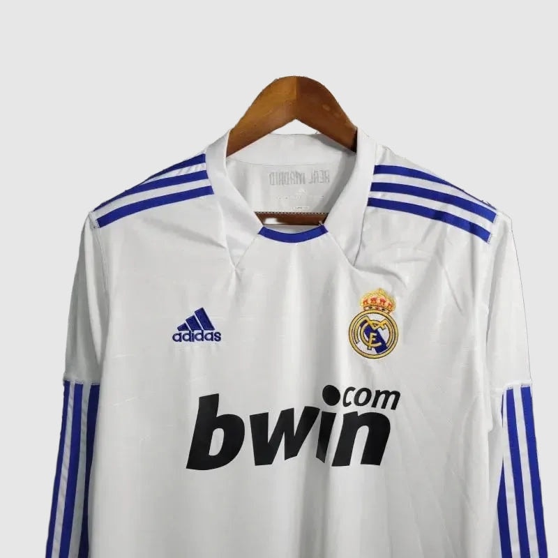 Real Madrid Retro Home Long Sleeve Jersey 2010/11 - photo 2