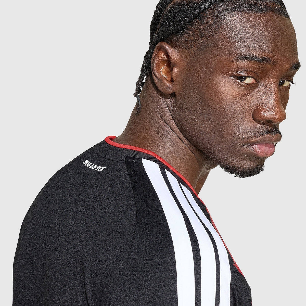 Eintracht Frankfurt Home Jersey 2026/27 - photo 6