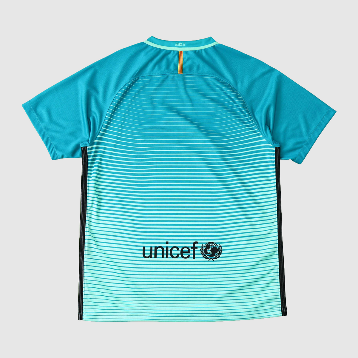 Barcelona Retro Third Jersey 2016/17 - photo 2