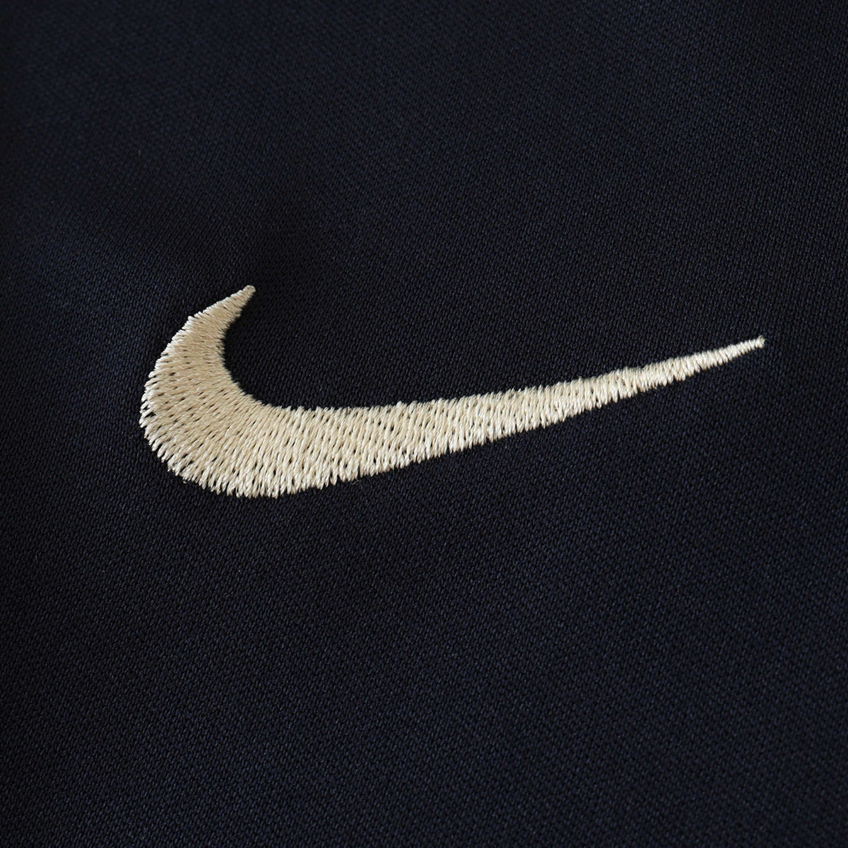 Barcelona Retro Away Jersey 2002/03 - photo 4