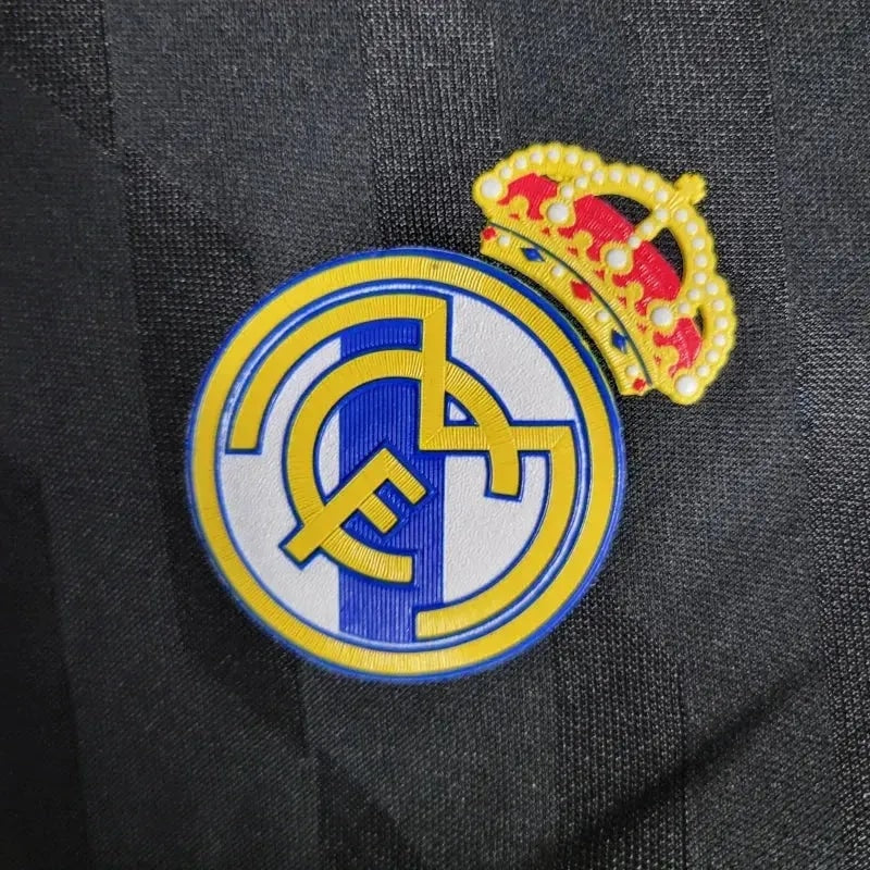 Real Madrid Retro Away Long Sleeve Jersey 2011/12 - Black And Gold - photo 4