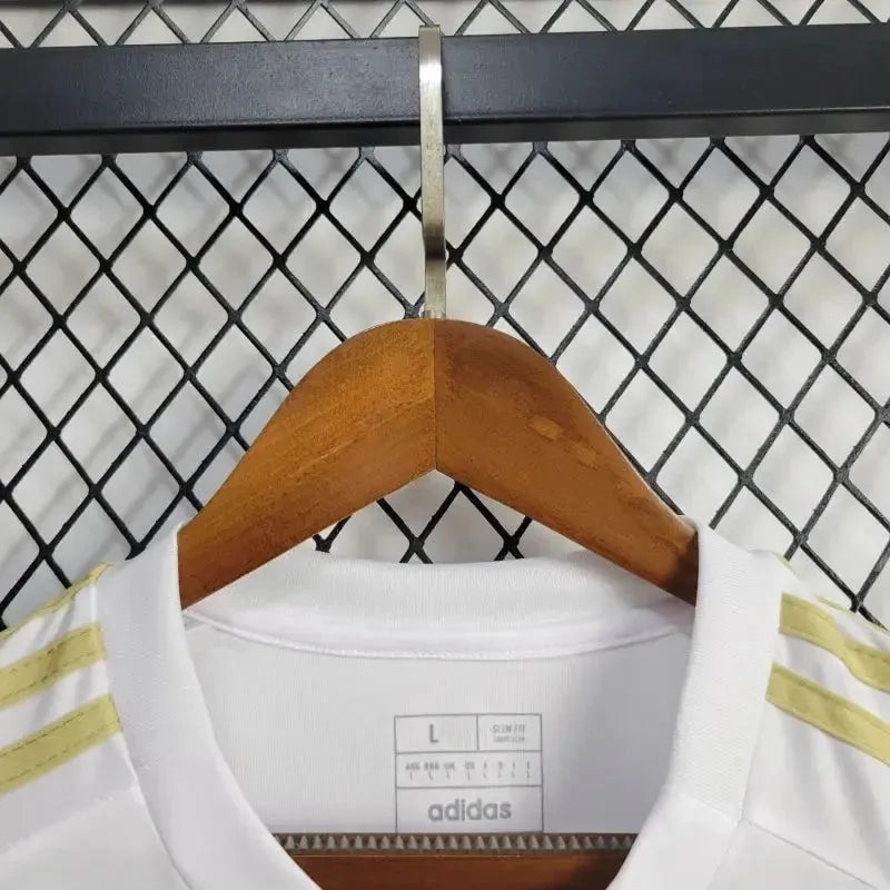 Camisa Al Nassr II 24/25 Torcedor - Branca e Dourada - foto 6