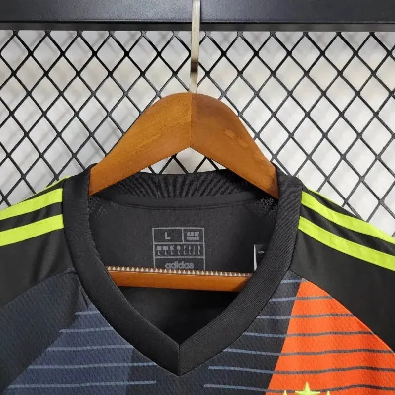 Argentina Goalkeeper Jersey 2024/25 - photo 7