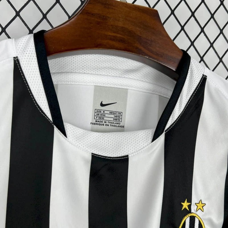 Juventus Retro Away Jersey 2002/03 - photo 5
