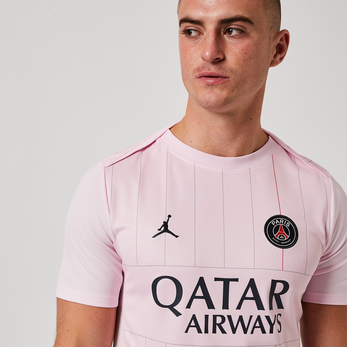 Paris Saint-Germain Pre-Match Fourth Jersey 2025/26 - photo 4
