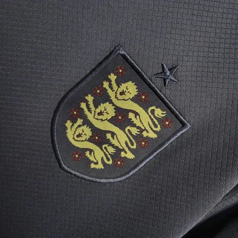 England Away Kids Kit 2024/25 - photo 5
