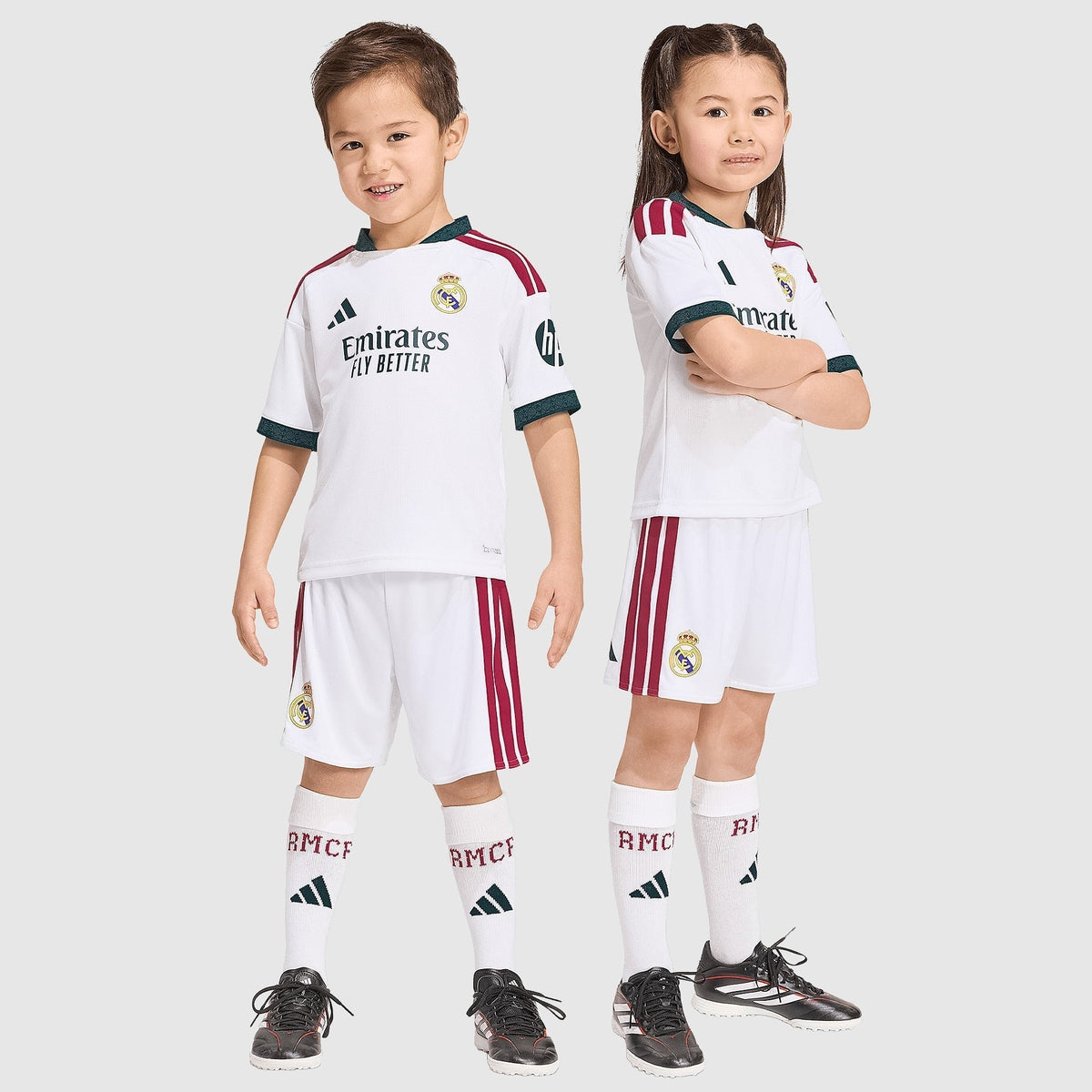 Real Madrid Home Kids Kit 2026/27 - photo 3