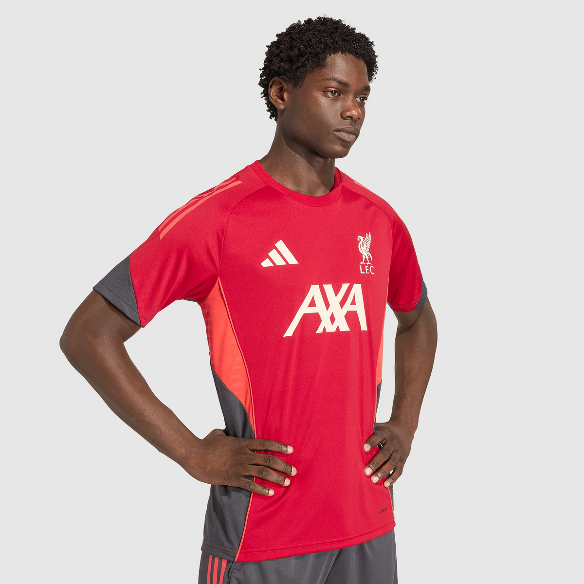 Liverpool Training Top 4 2025/26 - photo 6