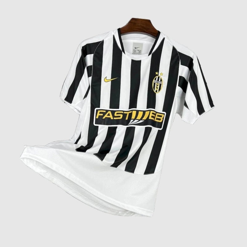 Juventus Retro Away Jersey 2002/03