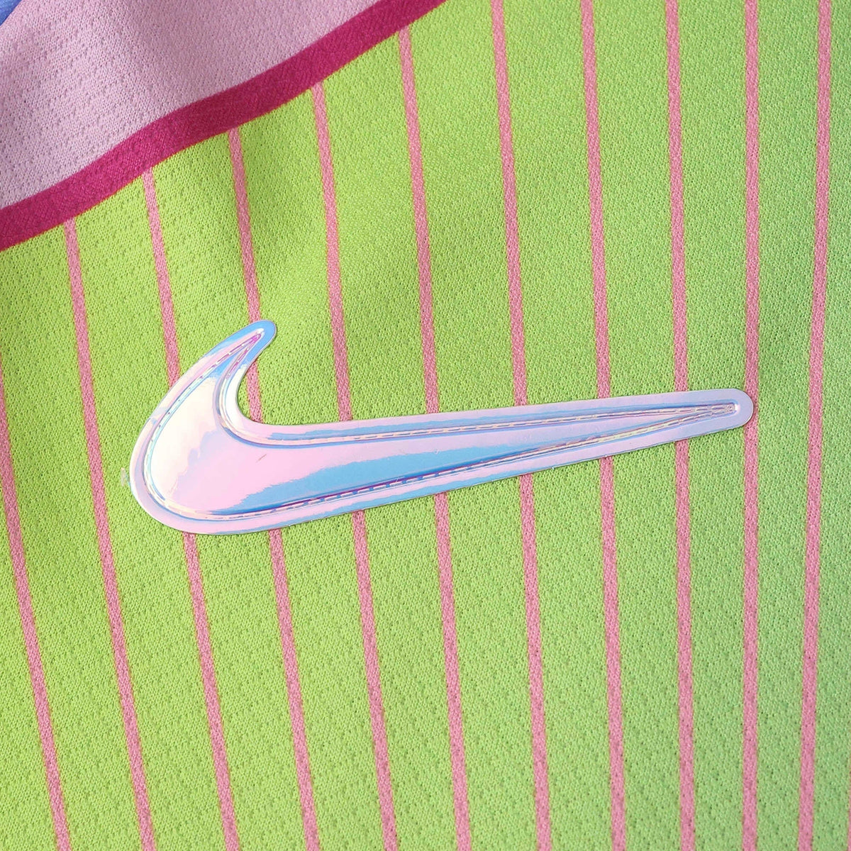 Camisa Barcelona Edição Especial Torcedor - Degradê Arco-Íris Pastel - foto 4