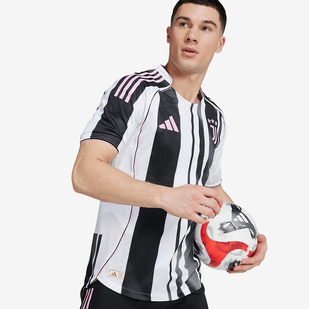Juventus Home Jersey 2025/26 Player Version - photo 5