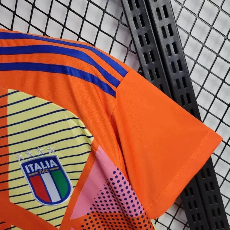 Italy Goalkeeper Jersey 2024/25 - photo 8