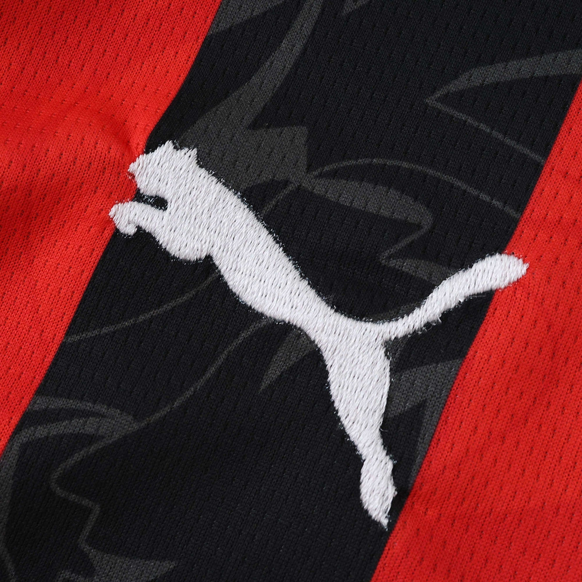 AC Milan Home Kids Kit 2025/26 - photo 4