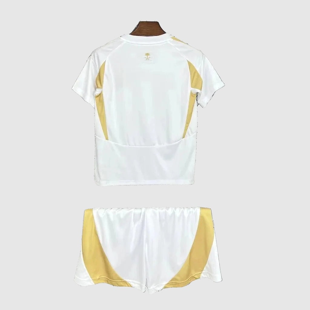 Kit Infantil Al Nassr II 24/25 - Branca e Dourada - foto 2