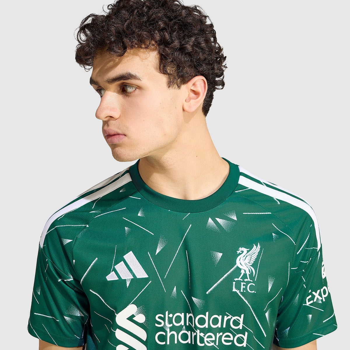 Liverpool Goalkeeper Jersey 2026/27 - photo 4