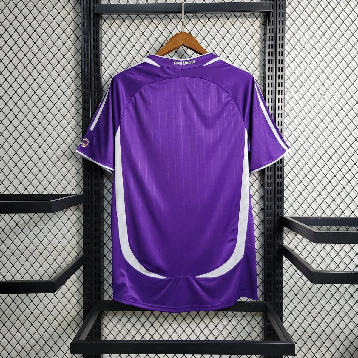 Real Madrid Retro Away Jersey 2006 - photo 6