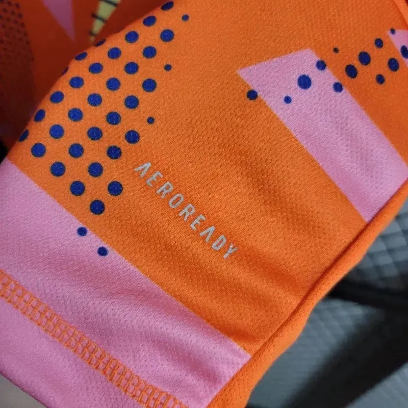 Italy Goalkeeper Jersey 2024/25 - photo 7
