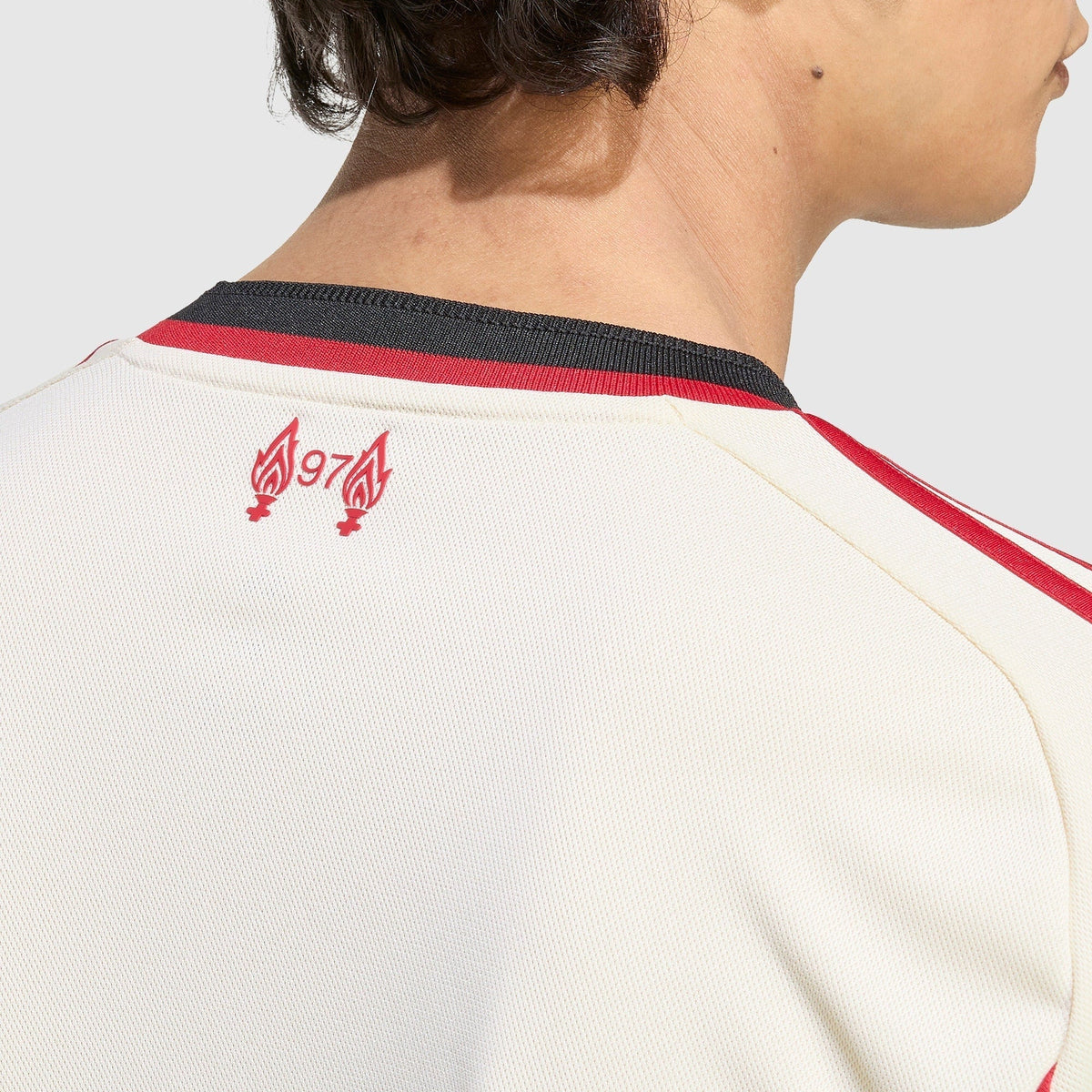 Liverpool Away Long Sleeve Jersey 2025/26 - photo 6