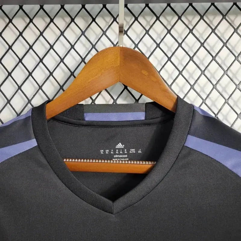 Camisa Retrô Manga Longa Real Madrid II 2016/17 - foto 9