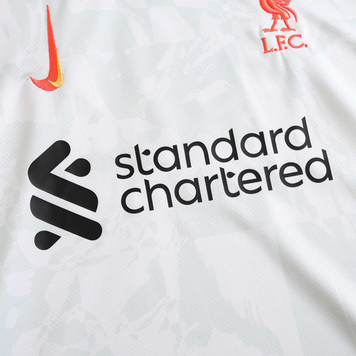 Liverpool 2 2024/25 Away Kids Kit - photo 4