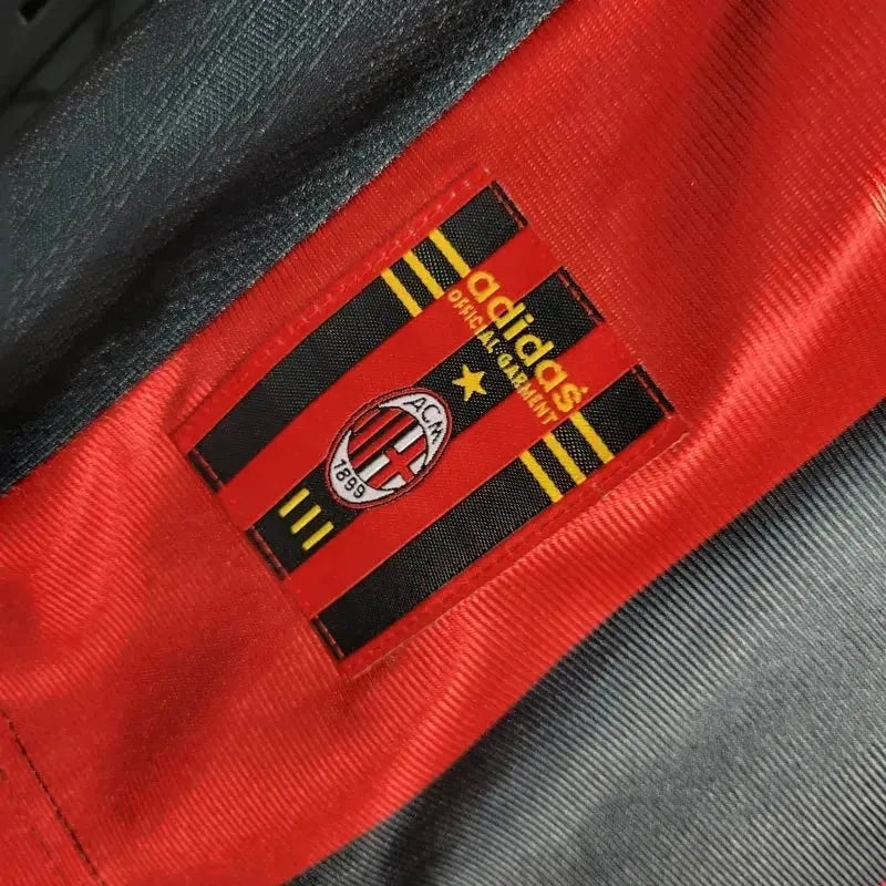 AC Milan Retro Home Jersey 1998/99 - photo 5