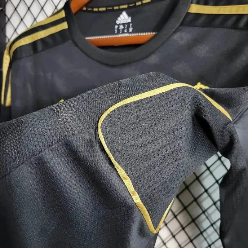 Real Madrid Retro Away Long Sleeve Jersey 2011/12 - Black And Gold - photo 8