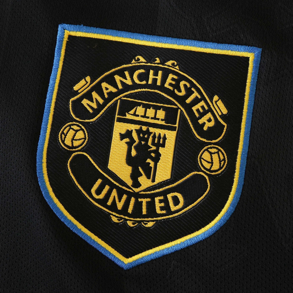 Manchester United Away Jersey 2025/26 - Black And Gold - photo 3