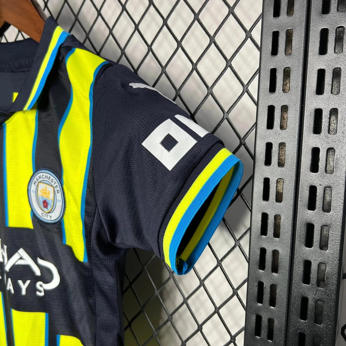 Manchester City Away Kids Kit 2024/25 - Navy And Yellow Stripes - photo 7