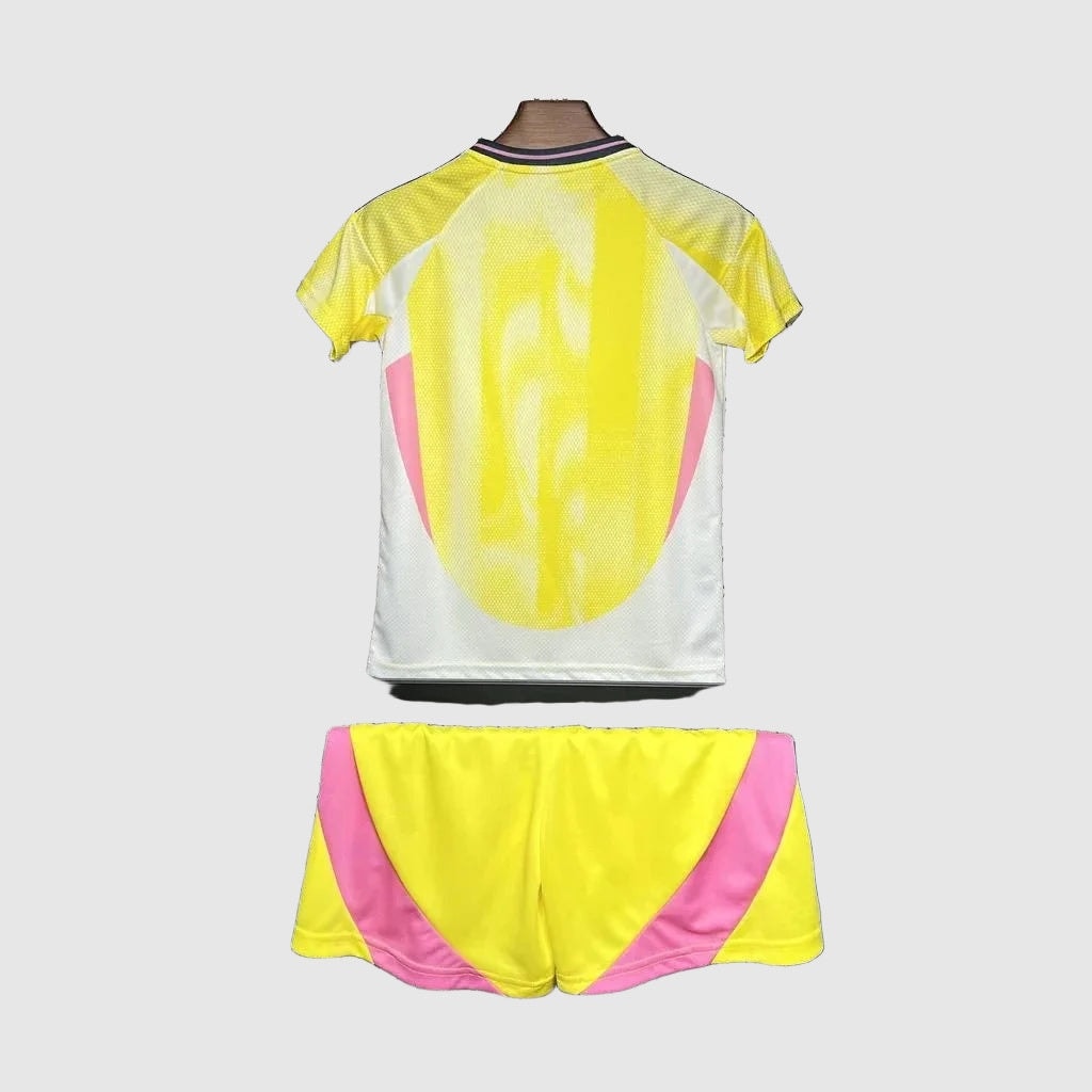 Juventus Away Kids Kit 2024/25 - Yellow And Pink - photo 4