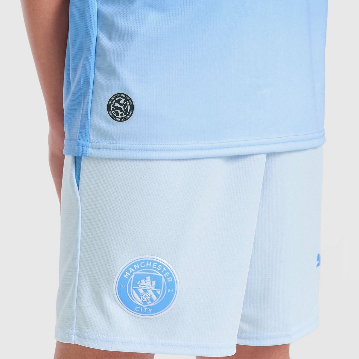 Manchester City Home Kids Kit 2026/27 - photo 6